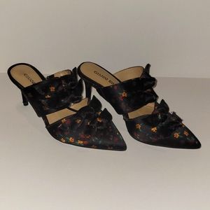 GIANNI BINI- Silk Floral Print Pointed Toe Mule w/ Twist Knot Details, size 6